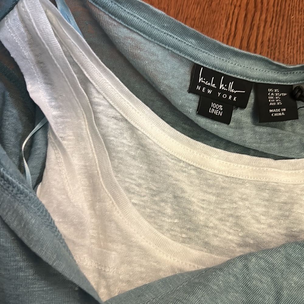 Nicole Miller 100% linen long sleeved double layer shirt. Size XS. NWT - Picture 6 of 6